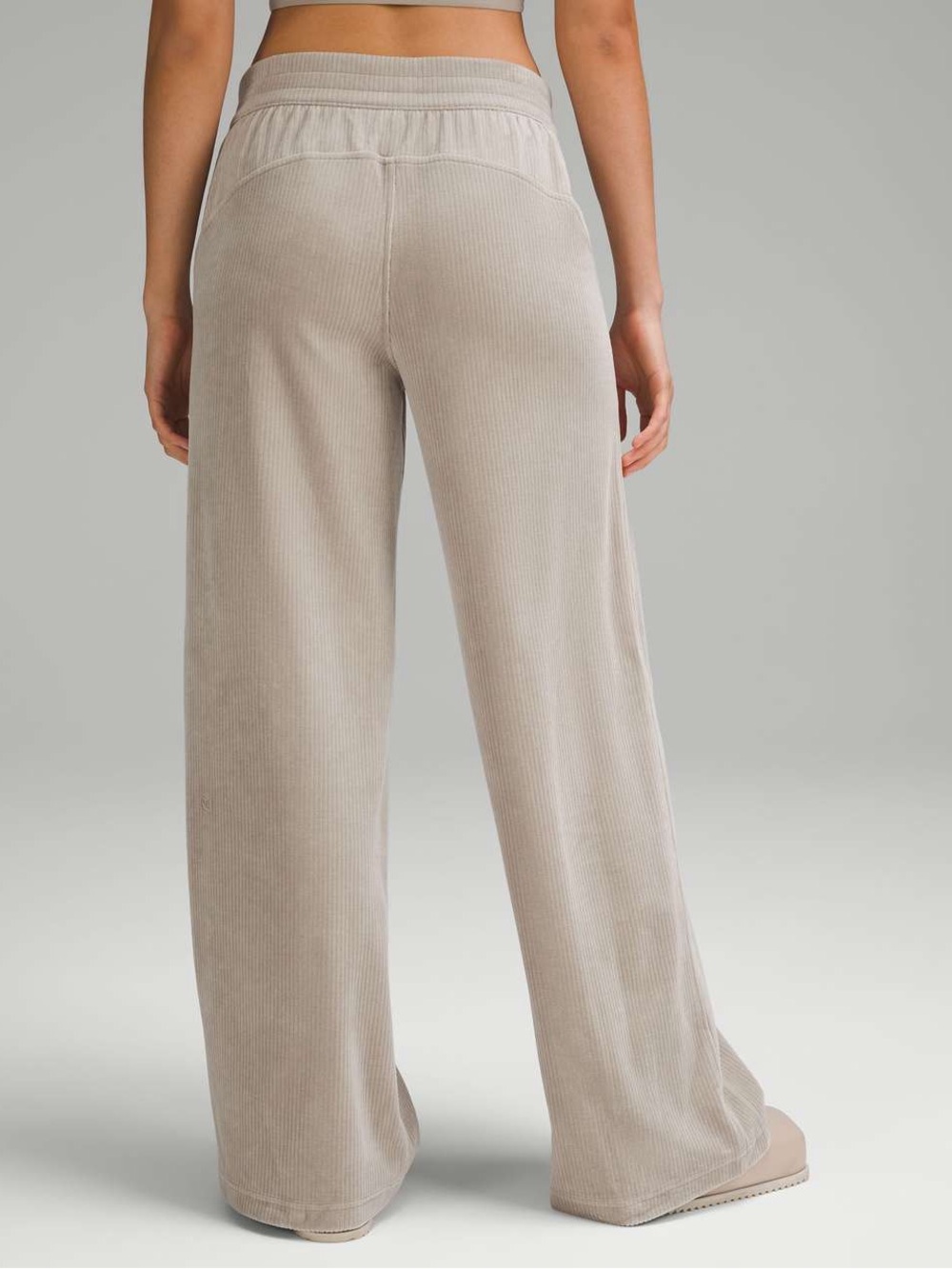 Lululemon Scuba Mid-rise wide-leg pants velvet cord - Picture 6 of 6